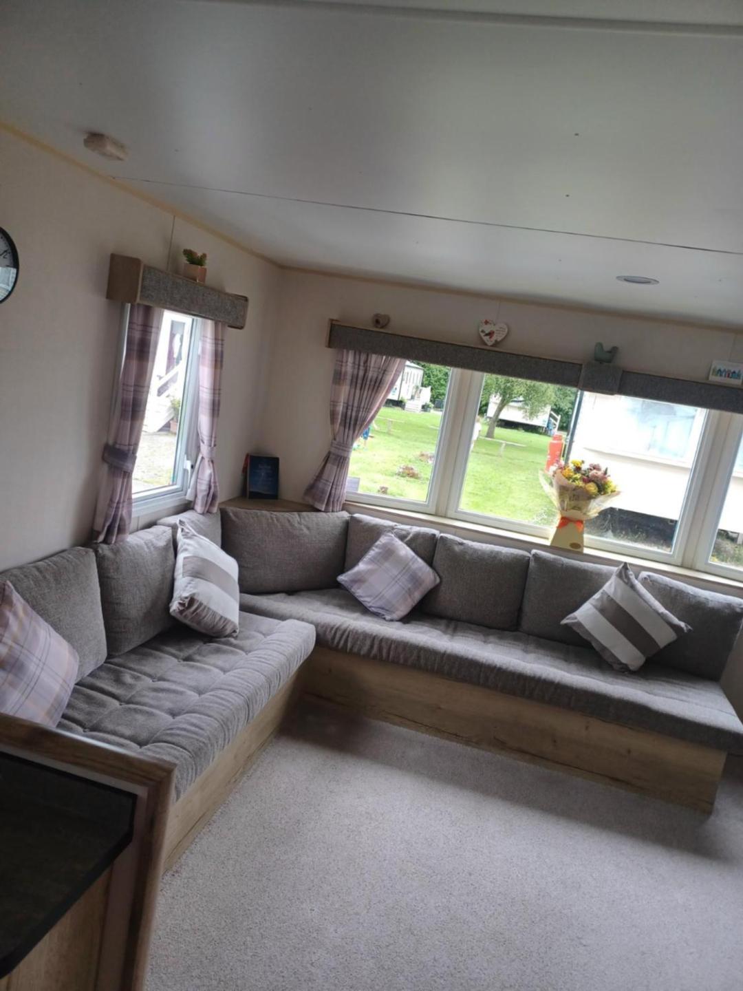 Ye Old'E Man Lake District Grange-Over-Sands Ngoại thất bức ảnh